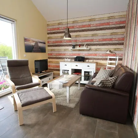 بيت للعطل Tversted In Zarrentin